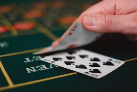 xì tố trực tuyến Win79 Club